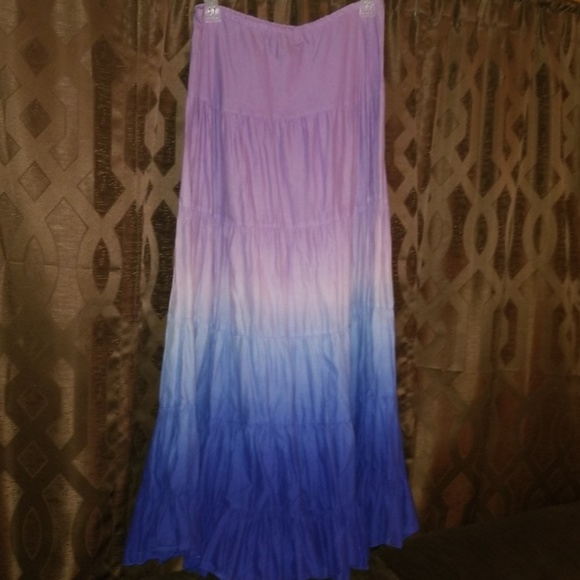 Karen Kane Dresses & Skirts - 🛍SALE🛍Karen Kane ombre maxi skirt